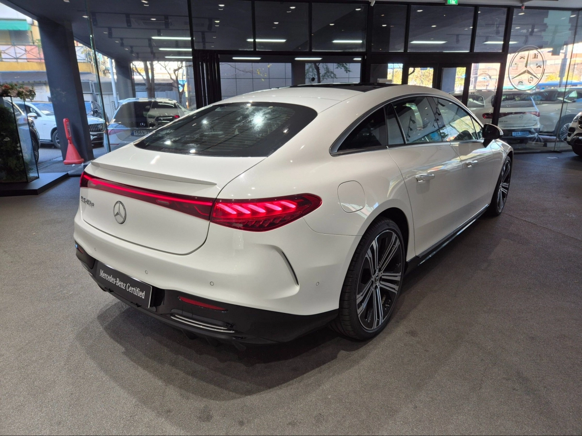 MERCEDES BENZ EQS V297