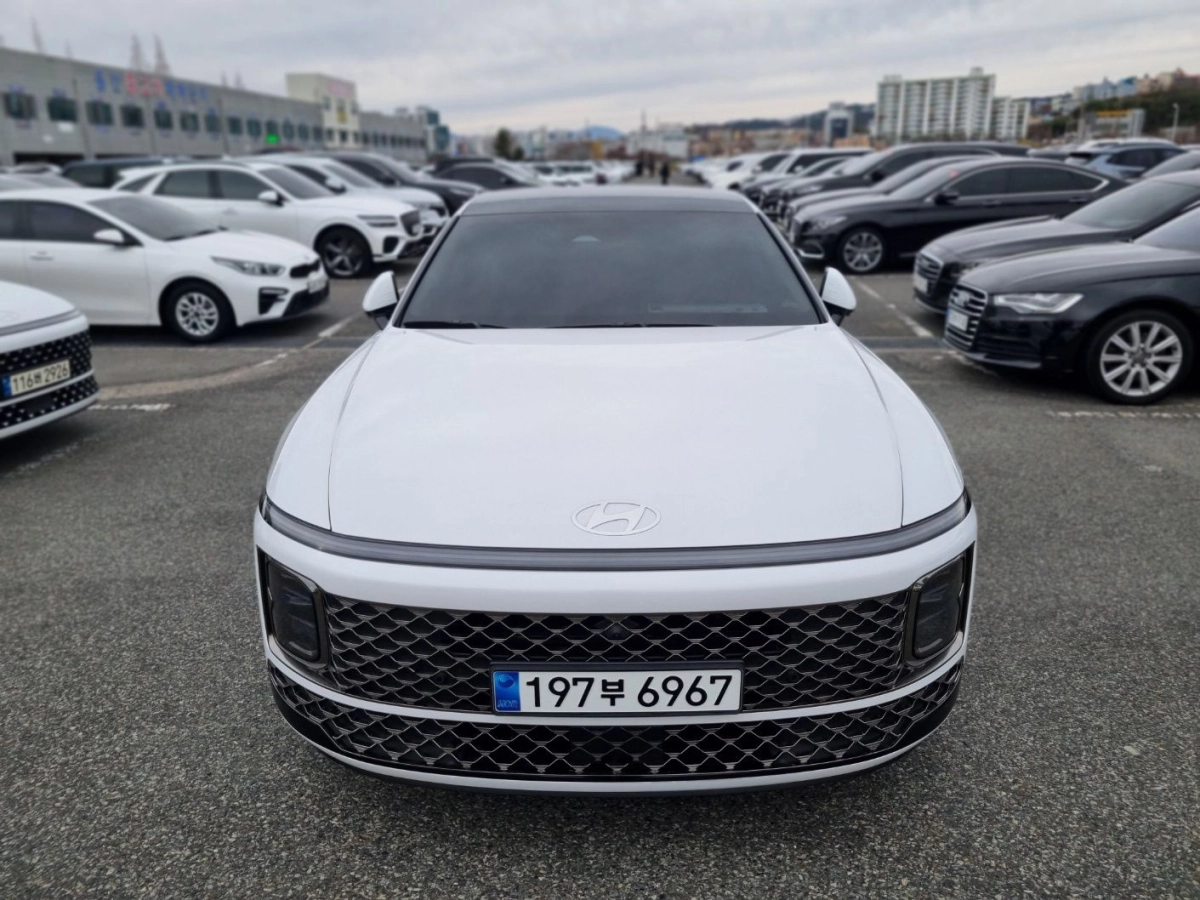 HYUNDAI GRANDEUR HYBRID GN7