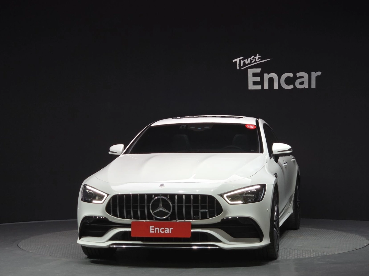 MERCEDES BENZ AMG GT