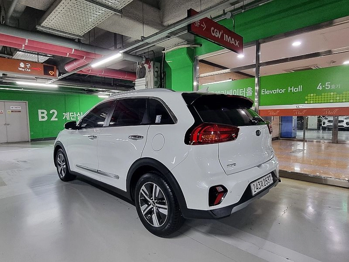 KIA NIRO