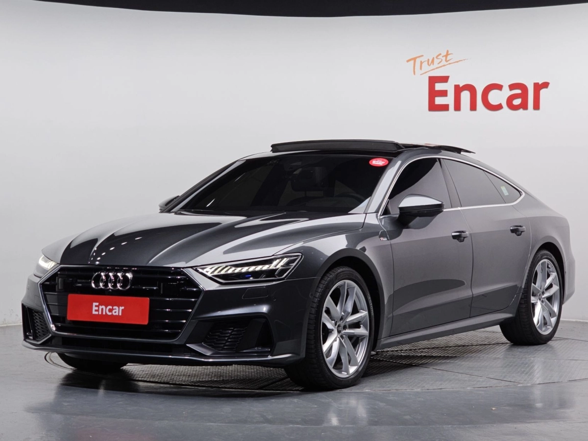 AUDI A7 4K 2022