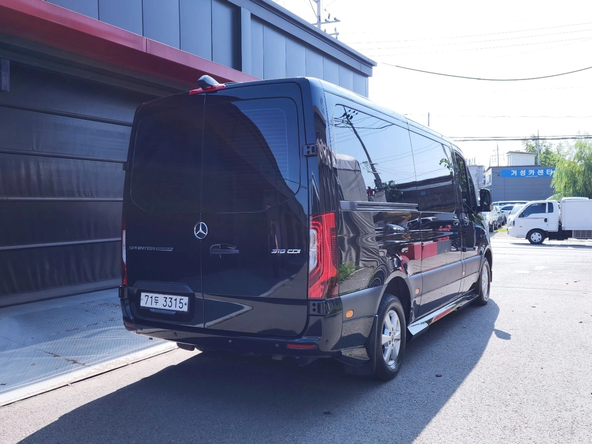 MERCEDES BENZ SPRINTER