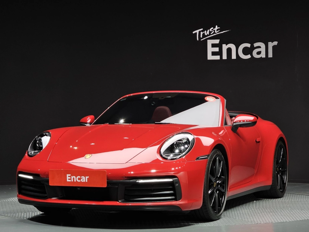 PORSCHE 911 992  2021