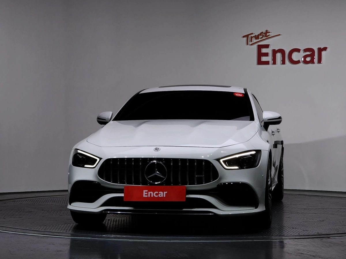 MERCEDES BENZ AMG GT