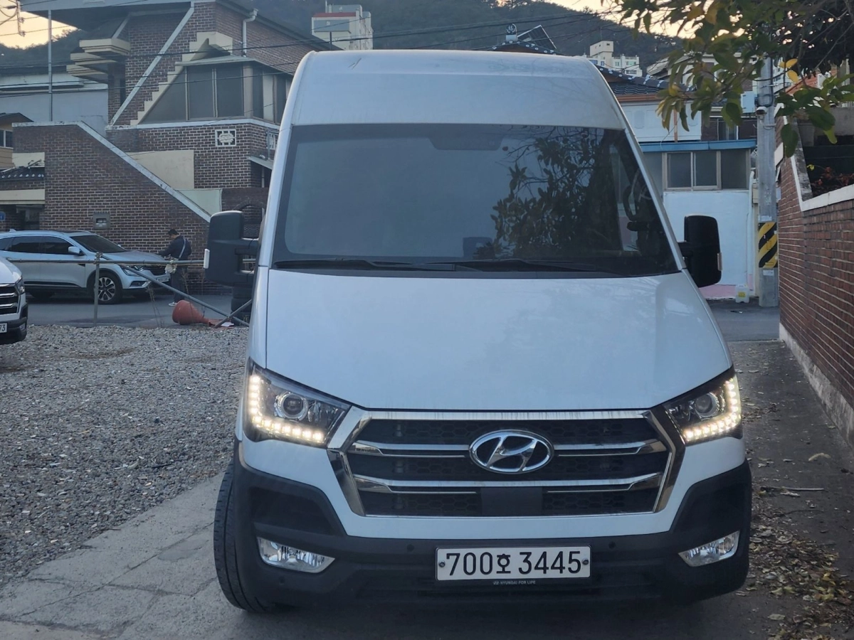 HYUNDAI SOLATI  2024