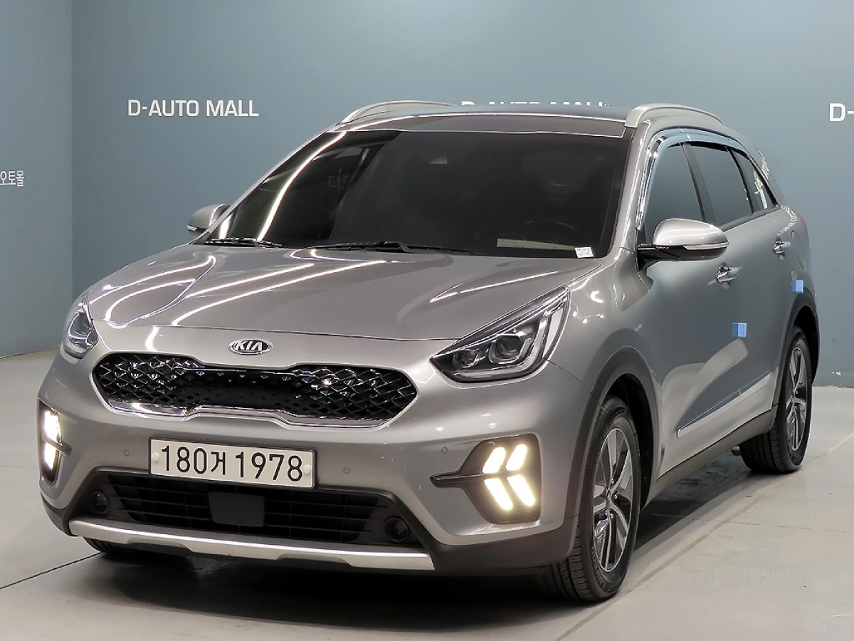 KIA NIRO