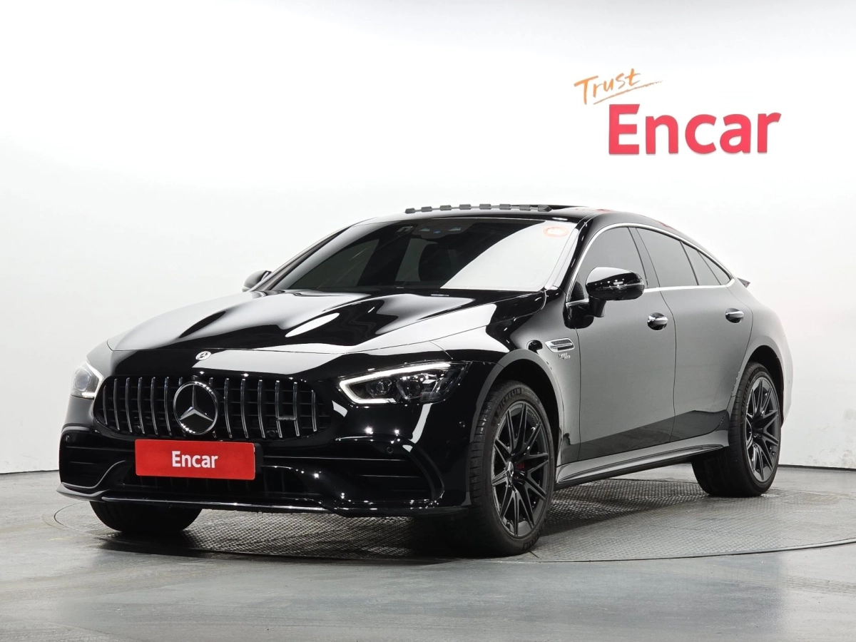 MERCEDES BENZ AMG GT