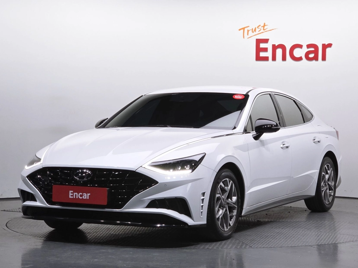 HYUNDAI SONATA DN8  2021