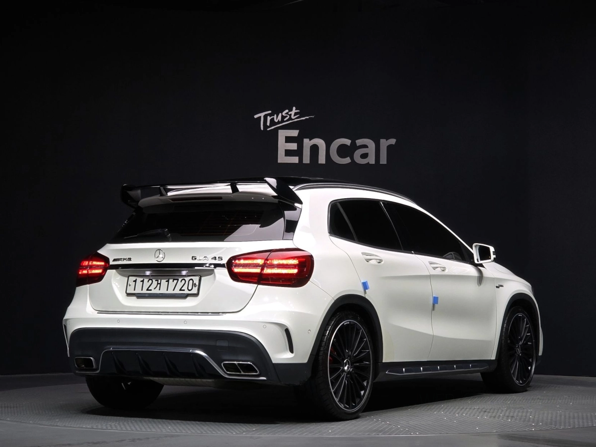 MERCEDES BENZ GLA-CLASS X156