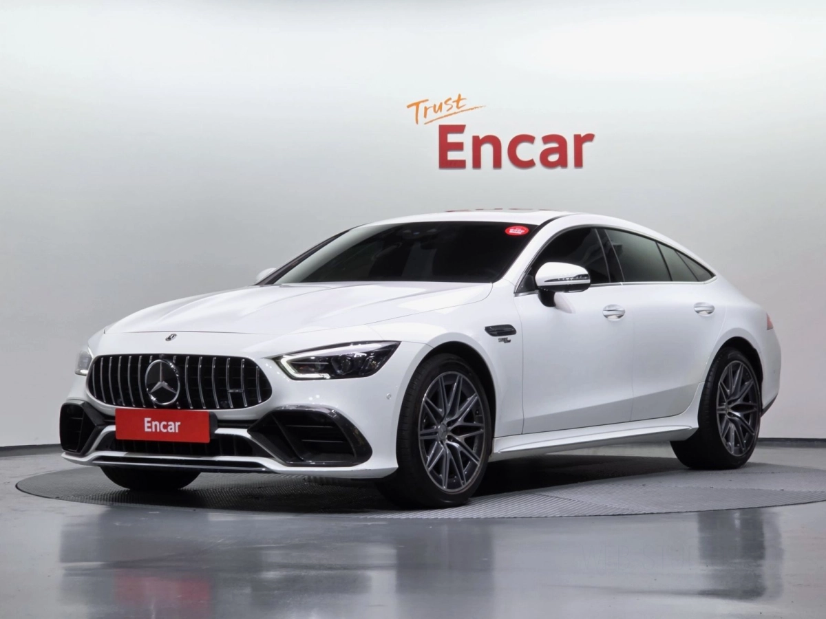 MERCEDES BENZ AMG GT