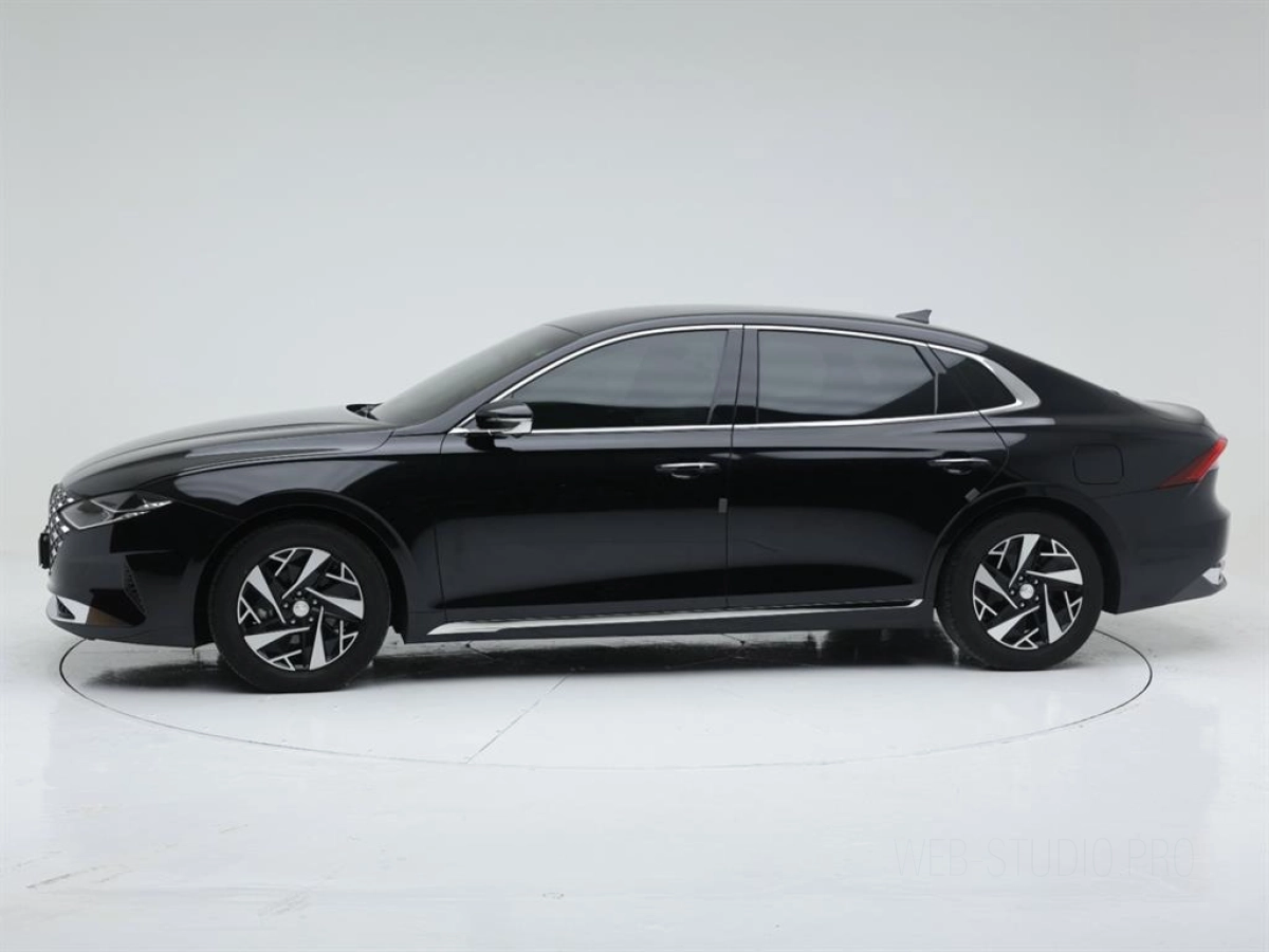 HYUNDAI GRANDEUR IG HYBRID