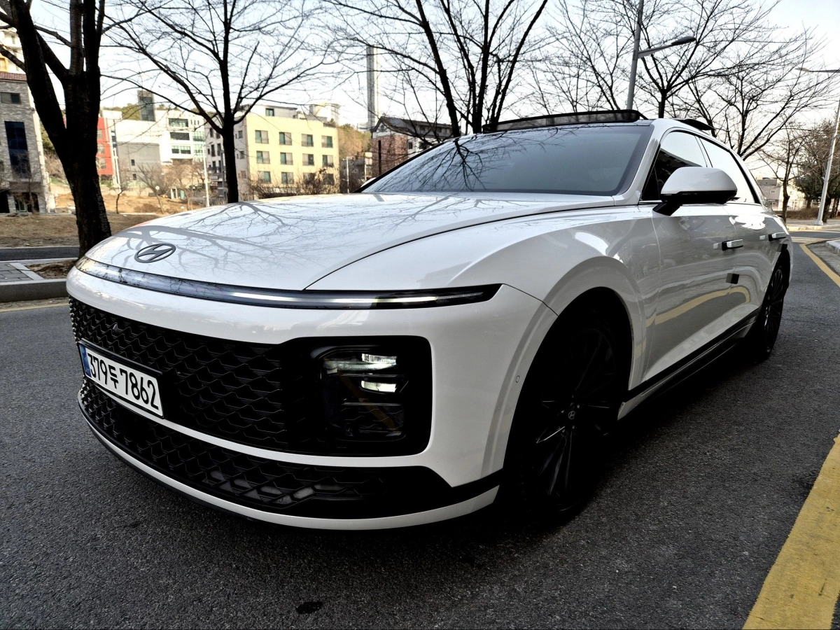 HYUNDAI GRANDEUR HYBRID GN7