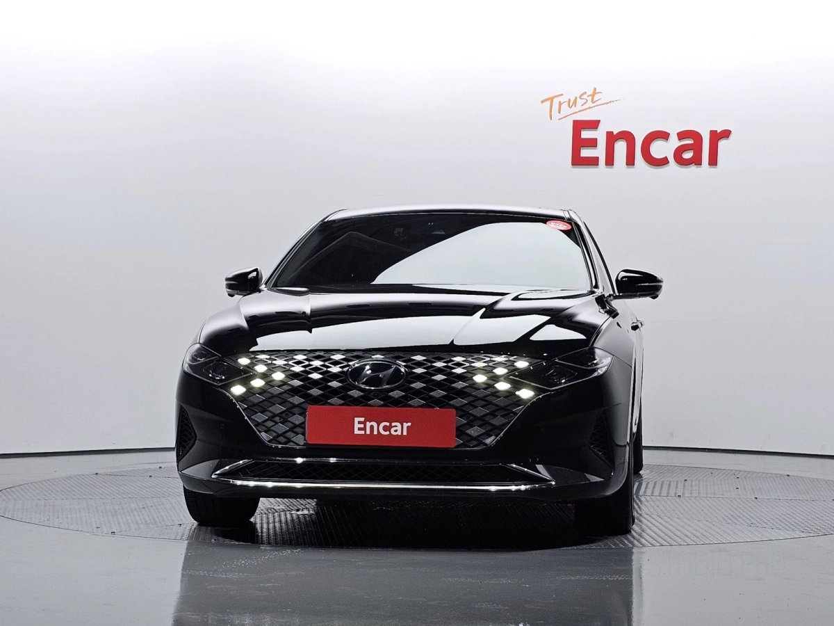 HYUNDAI GRANDEUR IG HYBRID