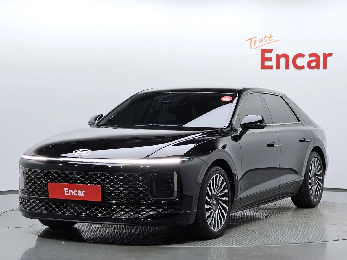 HYUNDAI GRANDEUR HYBRID GN7 2024