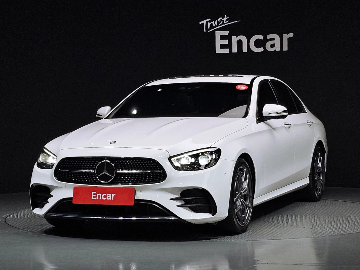 MERCEDES BENZ E-CLASS W213 2021