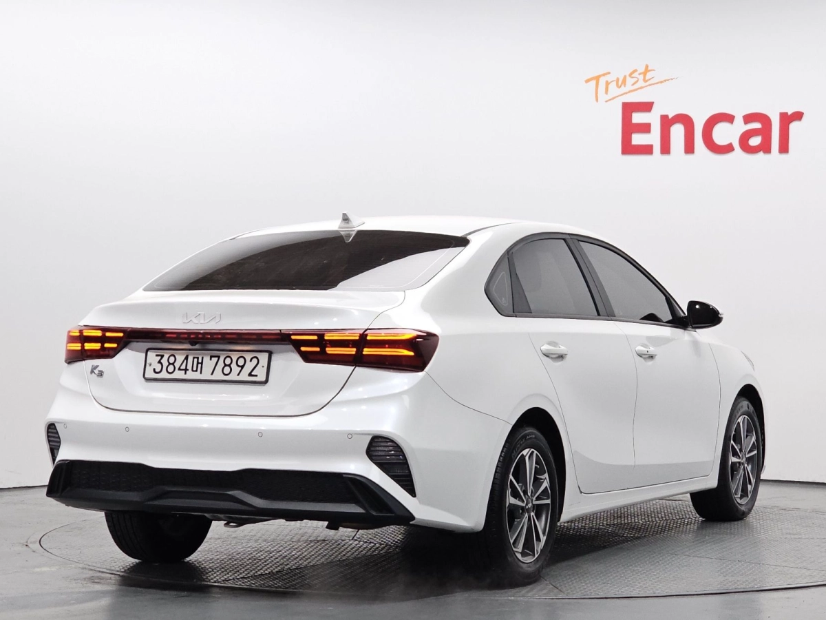 KIA K3