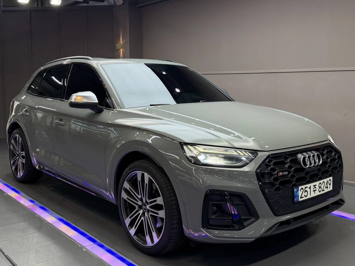 AUDI SQ5 FY  2021