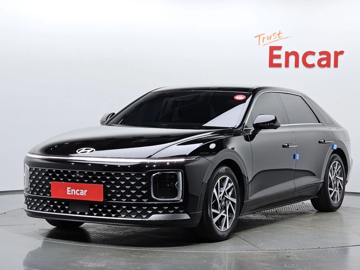 HYUNDAI GRANDEUR GN7  2023