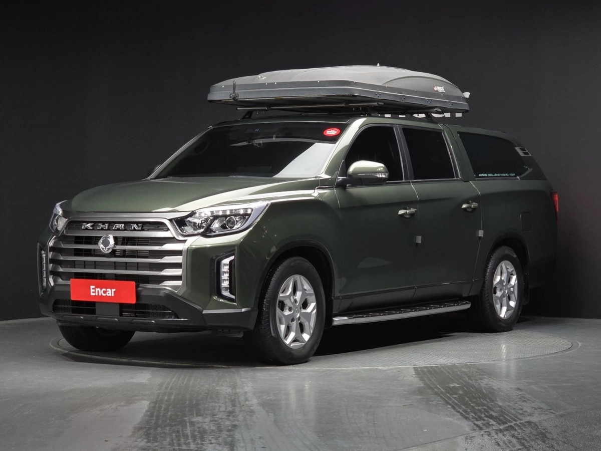 SSANGYONG REXTON SPORTS CAR