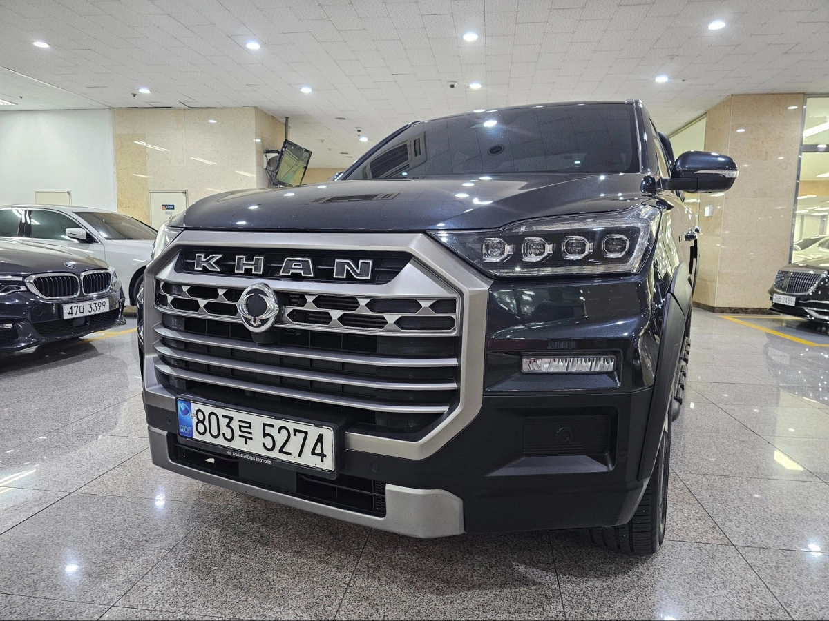 SSANGYONG REXTON SPORTS CAR