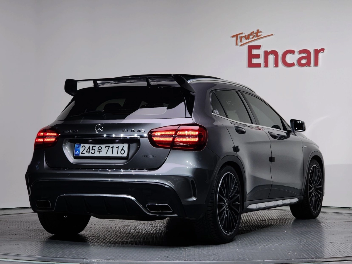 MERCEDES BENZ GLA-CLASS X156