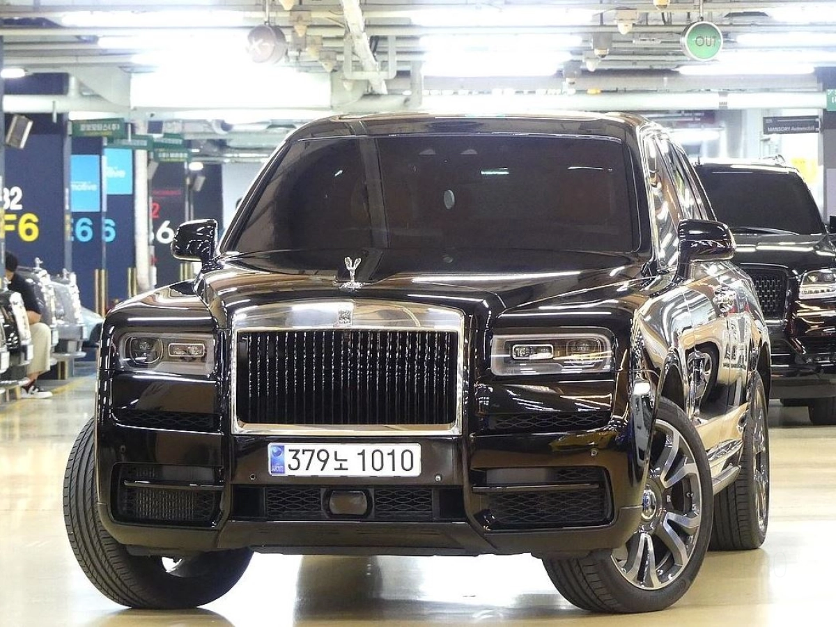 ROLLS ROYCE CULLINAN  2023