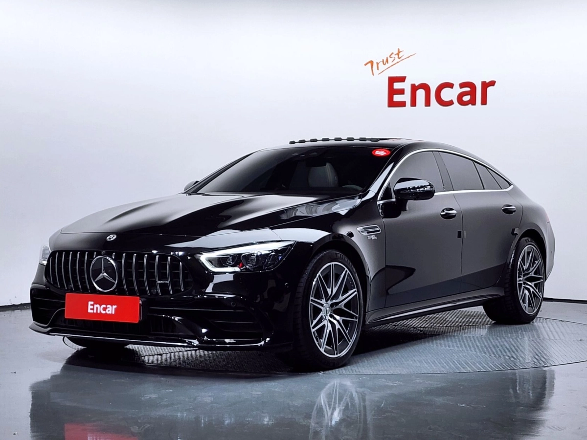 MERCEDES BENZ AMG GT