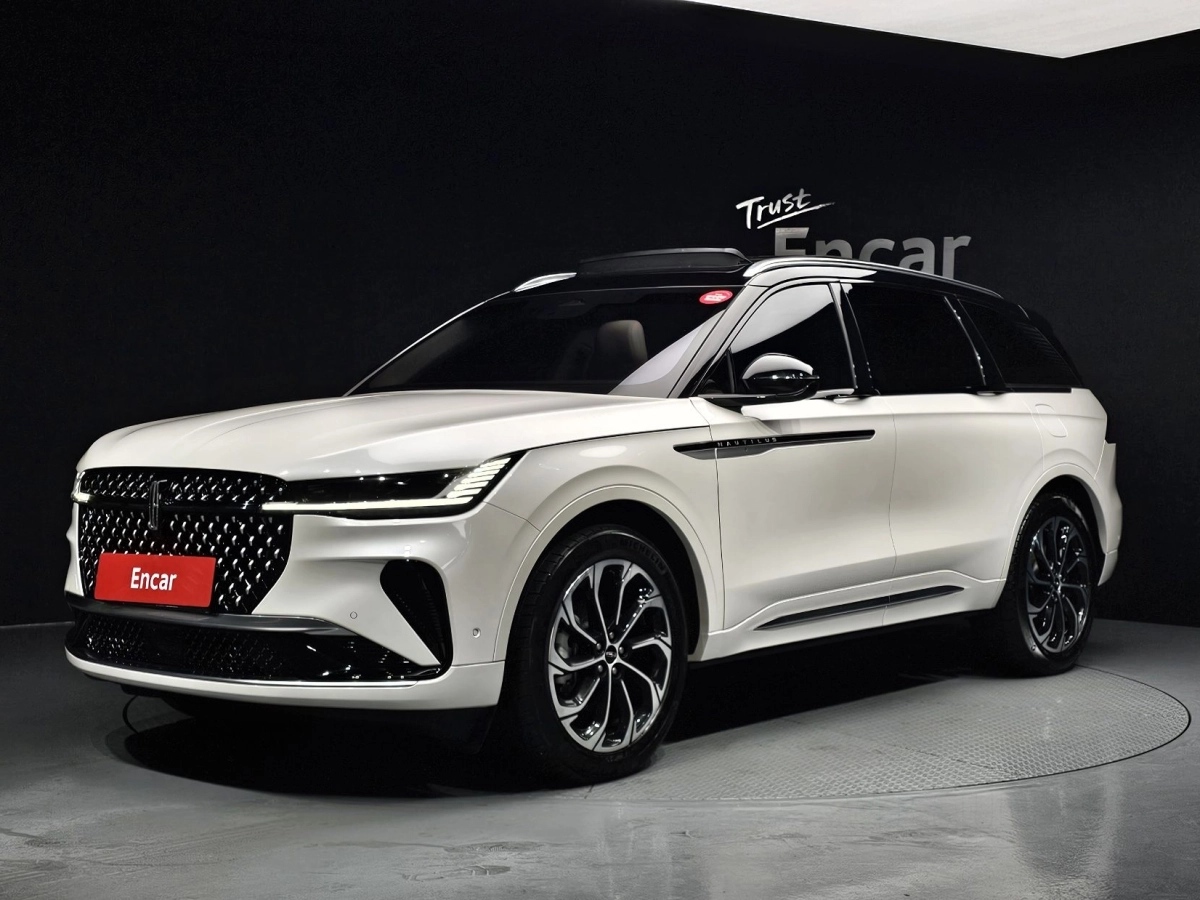 LINCOLN NAUTILUS  2024