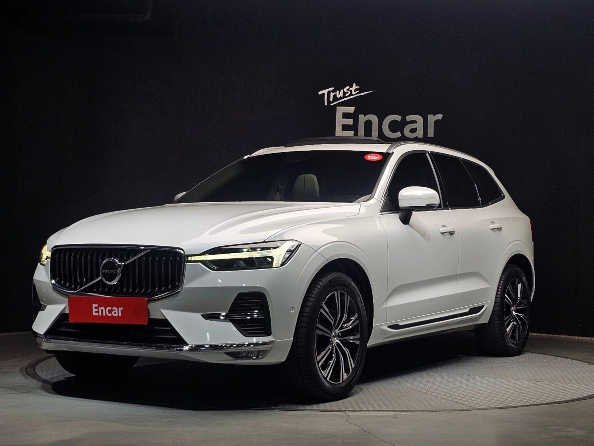 VOLVO XC60  2021