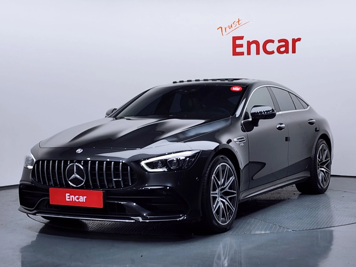 MERCEDES BENZ AMG GT