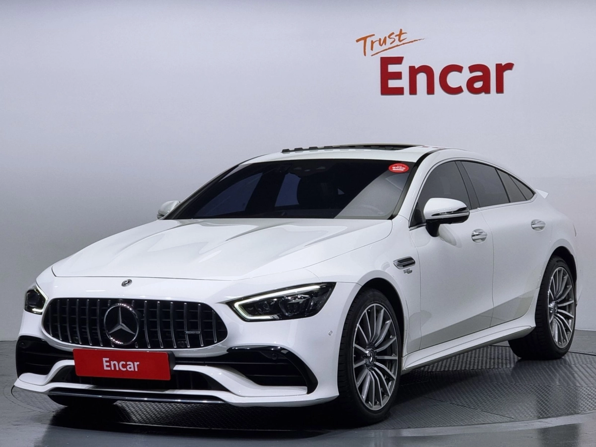 MERCEDES BENZ AMG GT