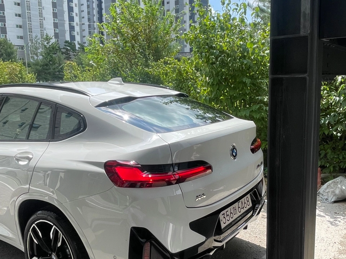 BMW X4 G02  2024