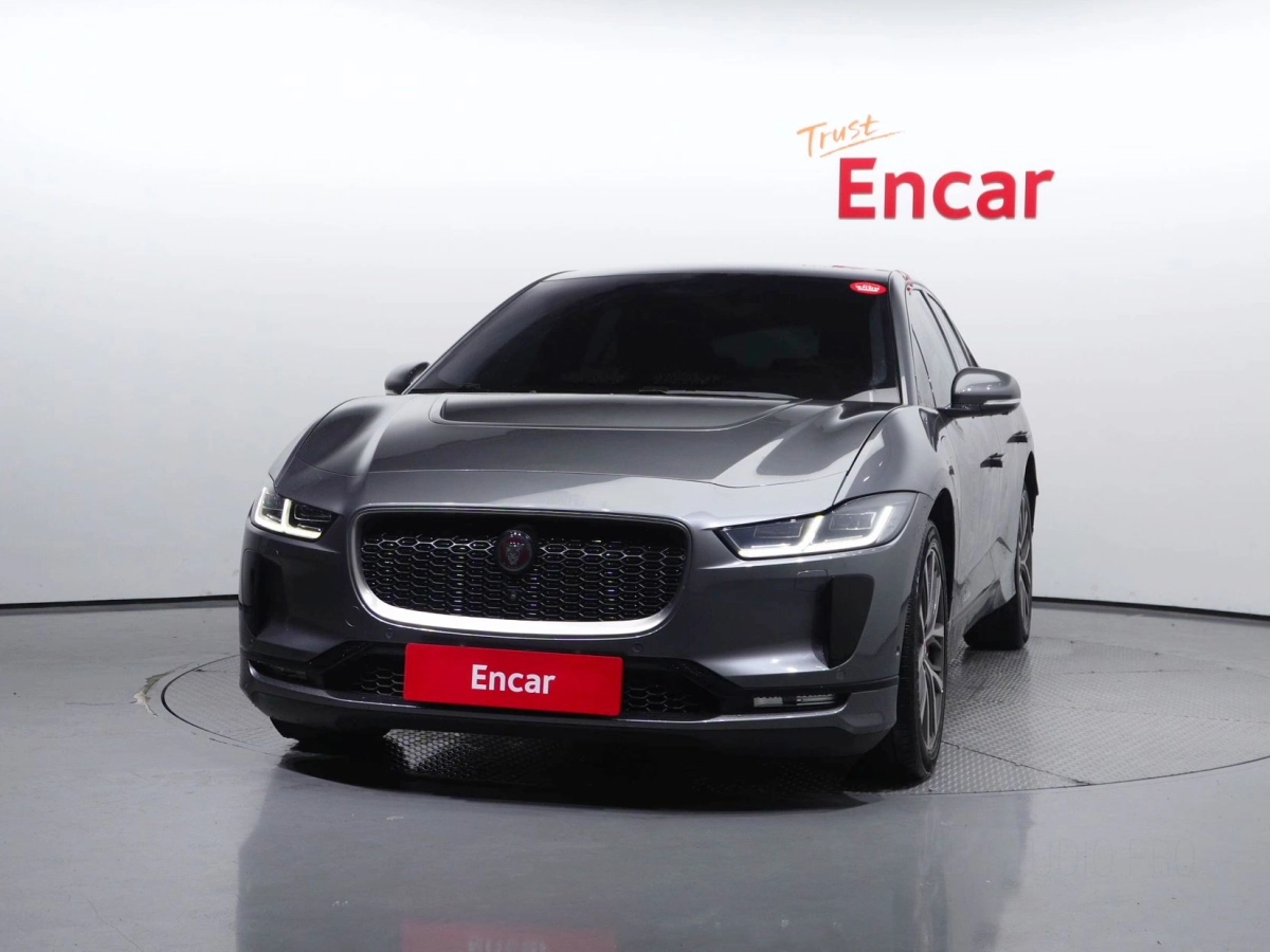 JAGUAR I-PACE