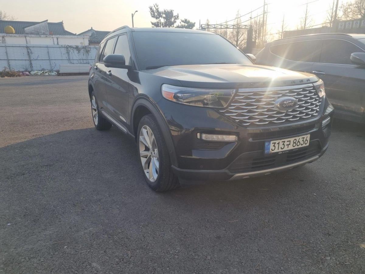 FORD EXPLORER  2022