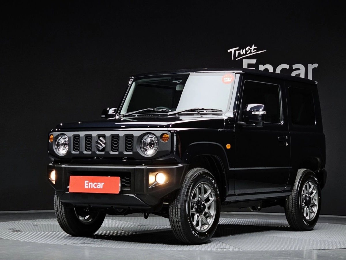 SUZUKI JIMNY  2025