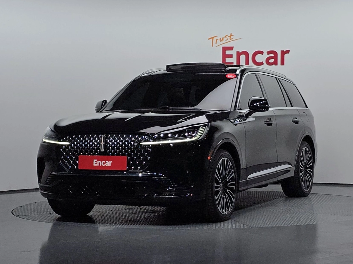 LINCOLN AVIATOR  2024