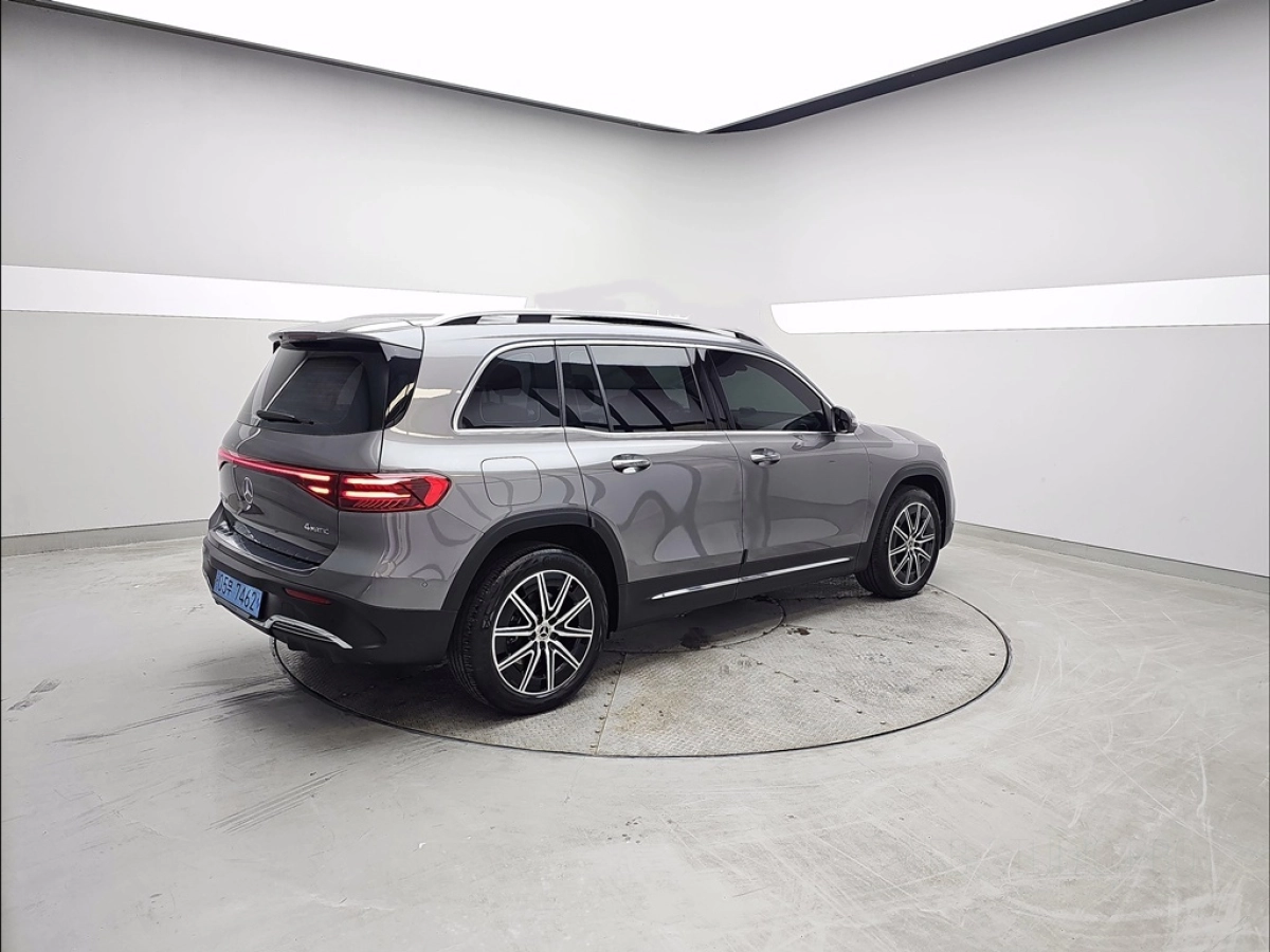 MERCEDES BENZ EQB X243