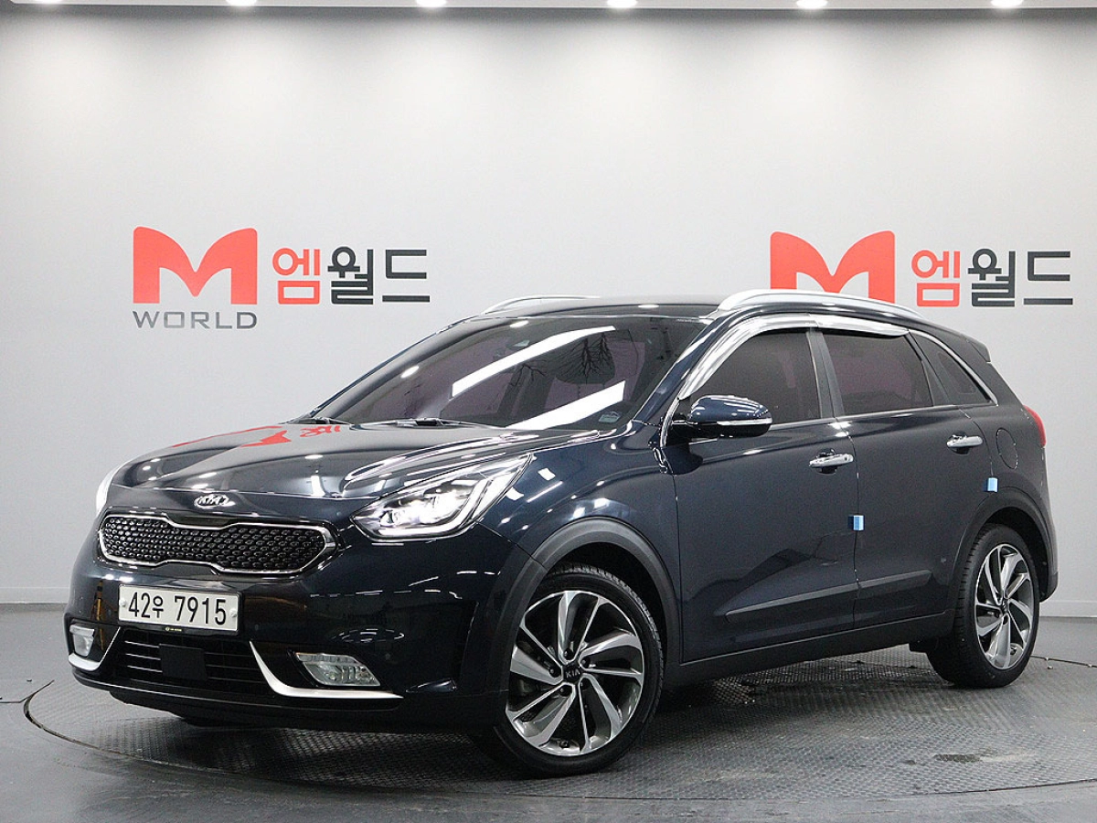 KIA NIRO