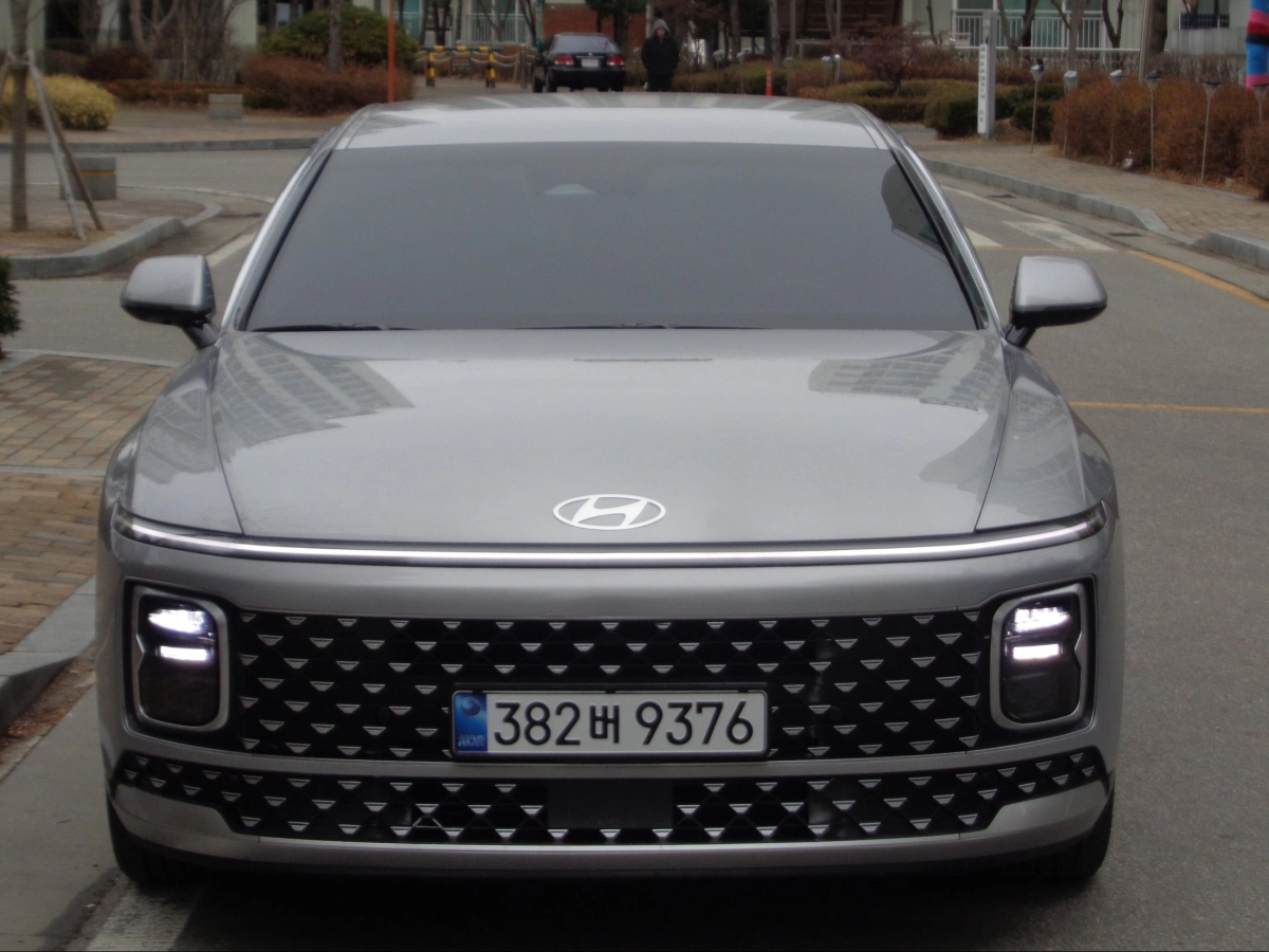 HYUNDAI GRANDEUR GN7