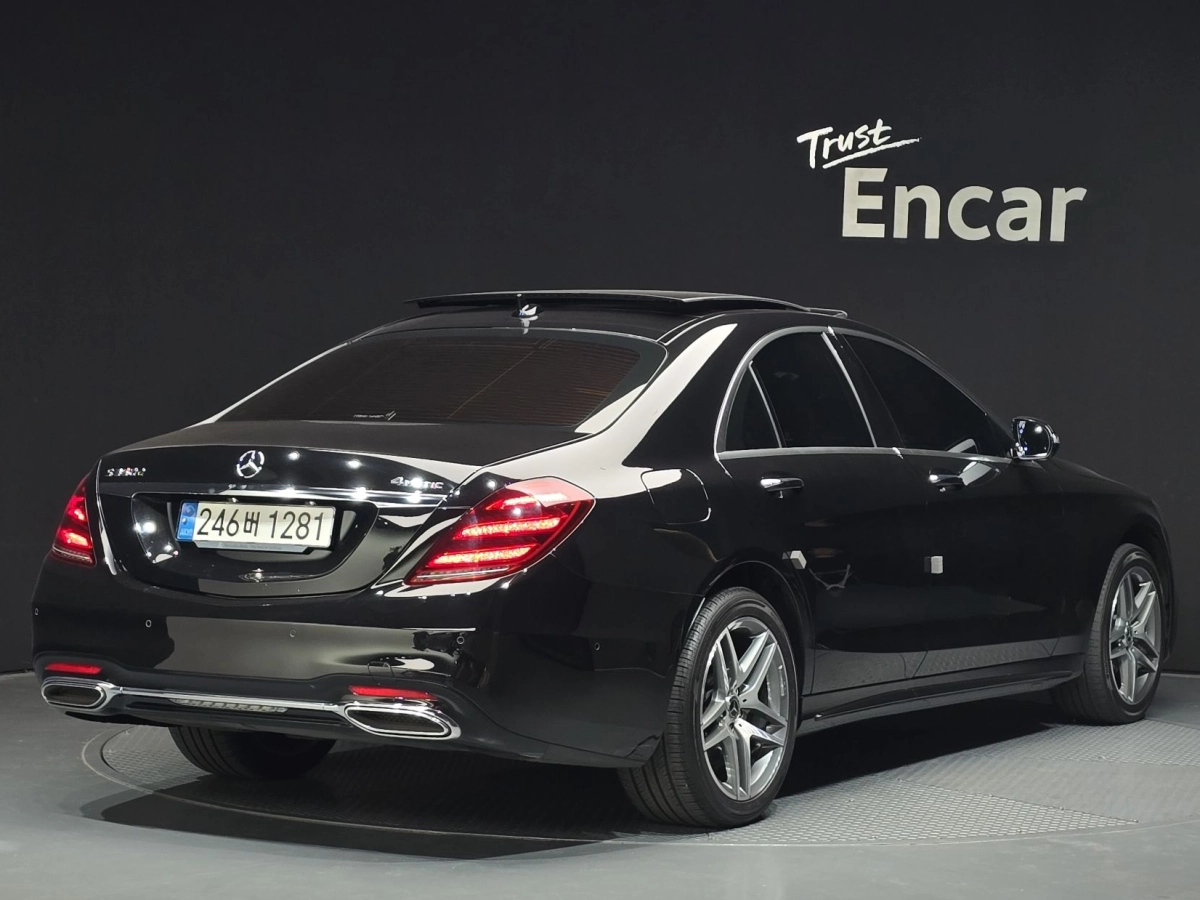 MERCEDES BENZ S-CLASS W222