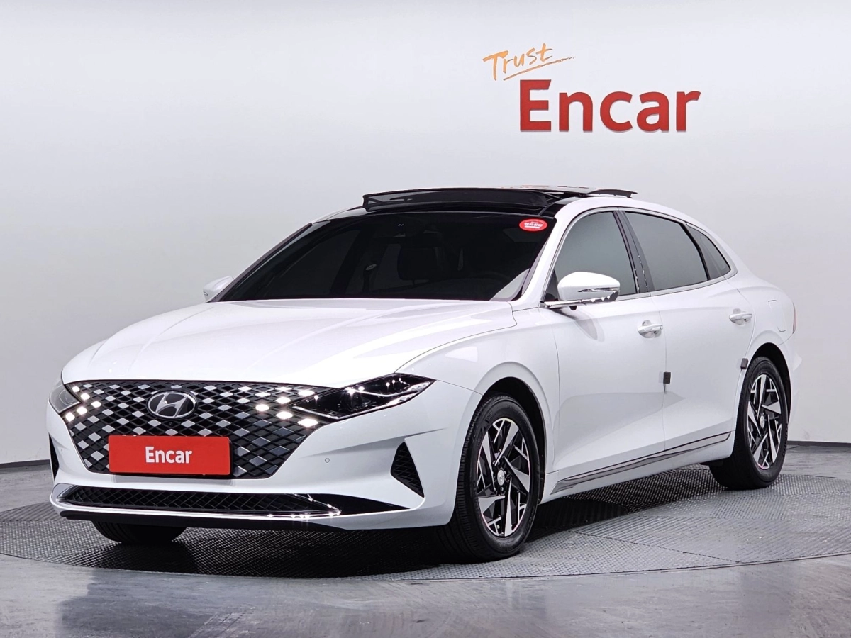 HYUNDAI GRANDEUR IG HYBRID 2022