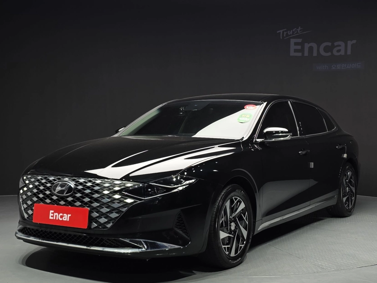 HYUNDAI GRANDEUR IG HYBRID 2022