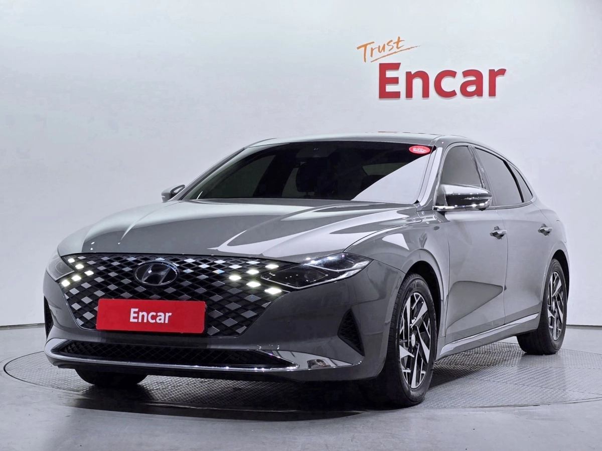 HYUNDAI GRANDEUR IG HYBRID  2022