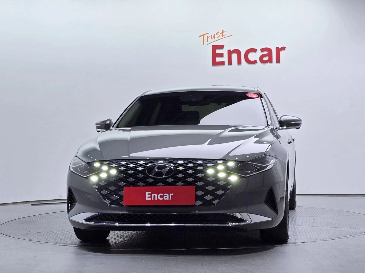 HYUNDAI GRANDEUR IG HYBRID