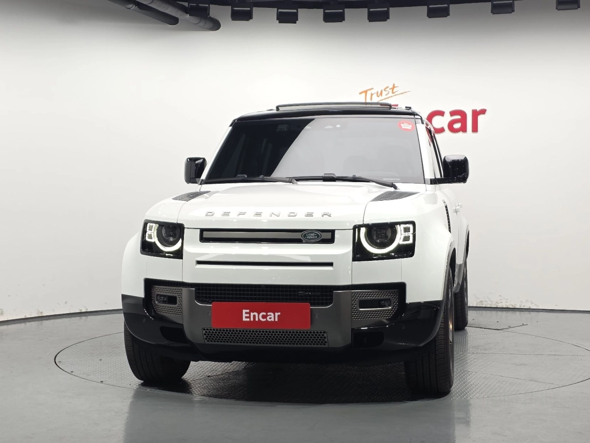 LAND ROVER DEFENDER L663