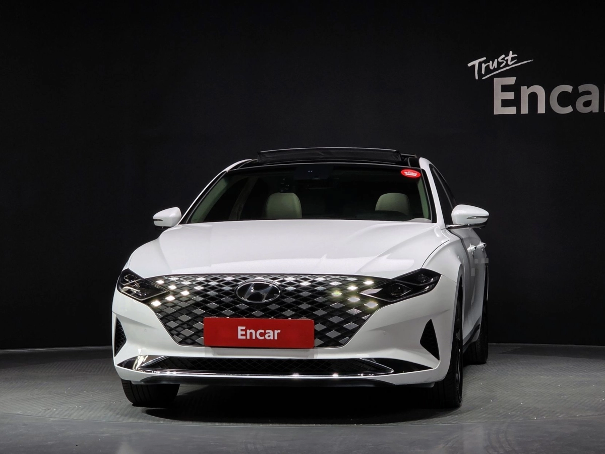 HYUNDAI GRANDEUR IG HYBRID