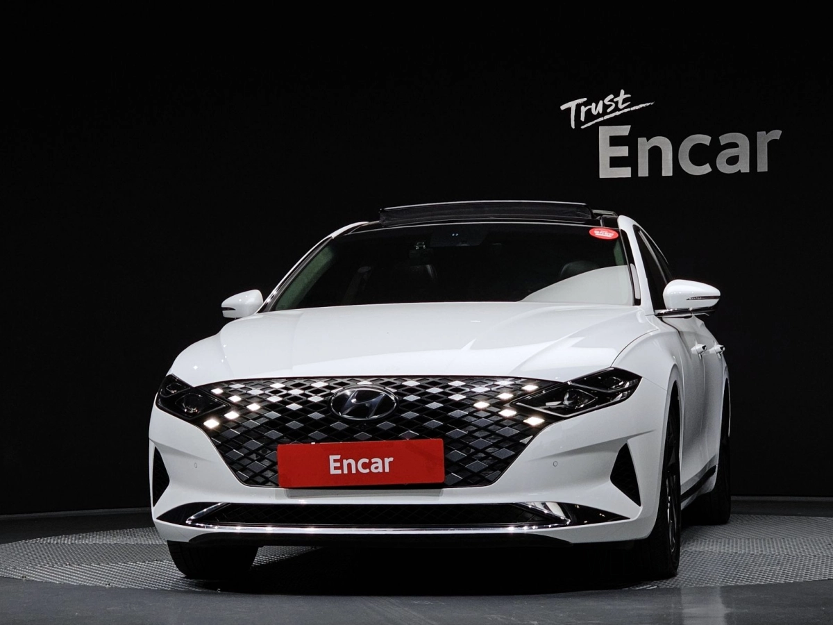 HYUNDAI GRANDEUR IG HYBRID