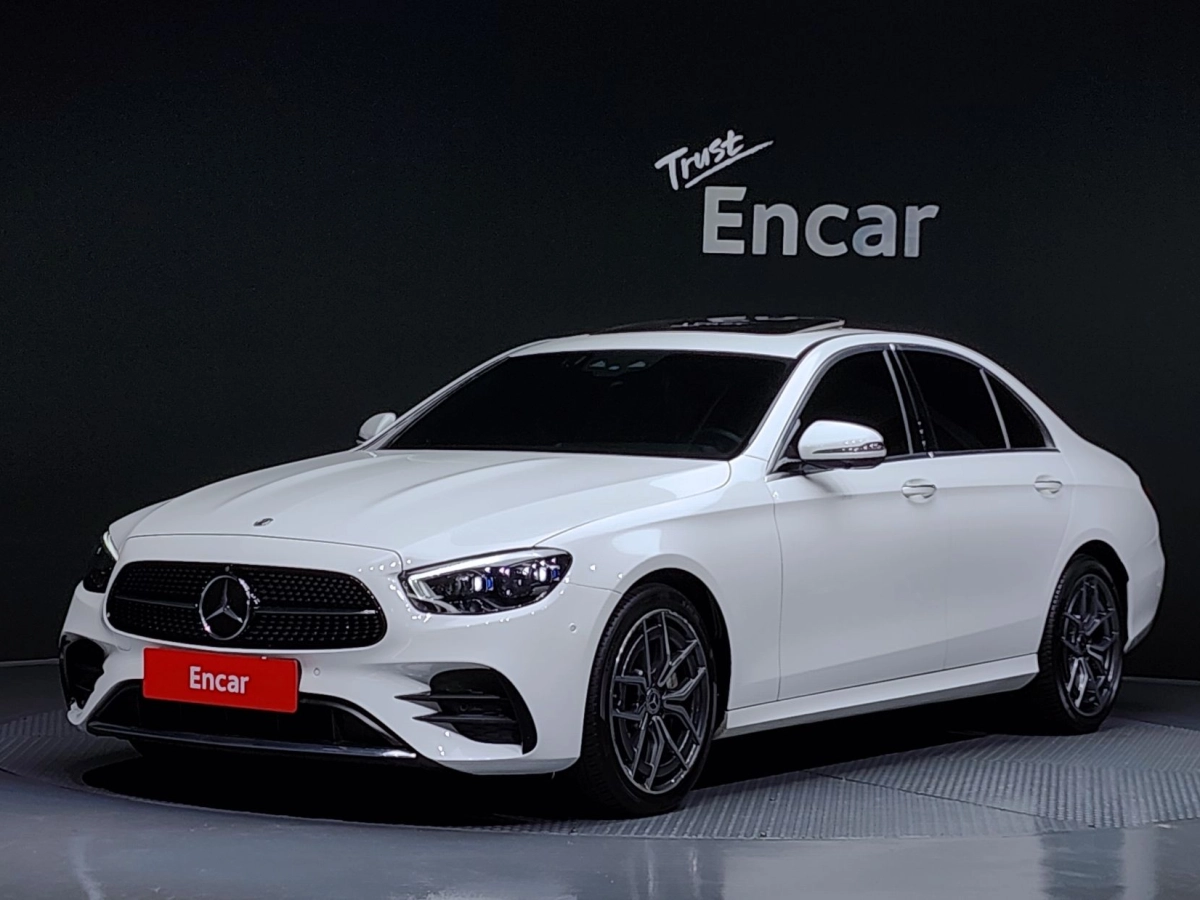 MERCEDES BENZ E-CLASS W213 2021