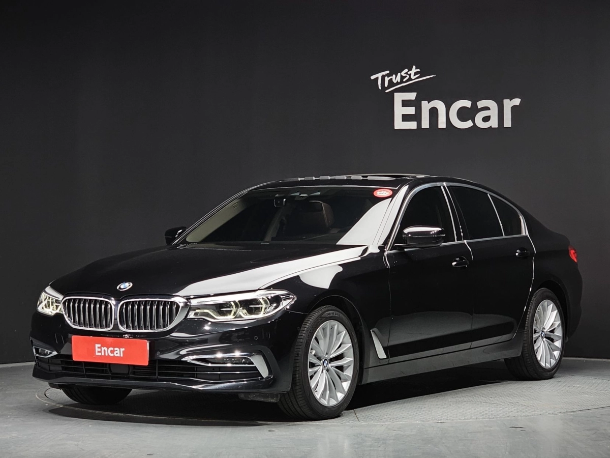 BMW 5-SERIES G30 2020