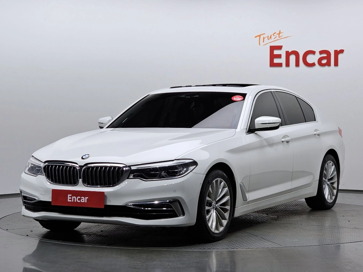 BMW 5-SERIES G30 2020